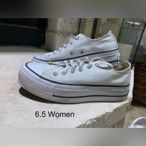 White with black detail Platform Converse, Size 6.5 Women’s